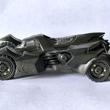 Batimóvil del juego Batman Arkham Knight Jada Toys 1:32 - 4/7