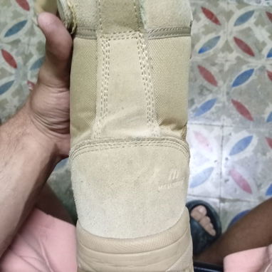 Botas marca Malstron número 42 - 5/6