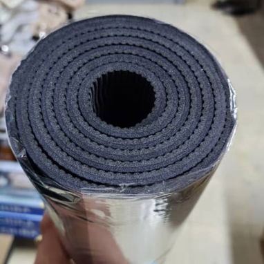 Estera de yoga, diseñada para ser libre de látex y PVC. - Img 122588439