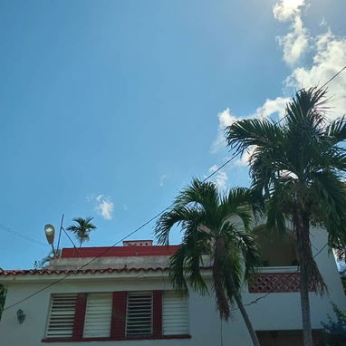 💥 SE VENDE PLANTA ALTA DE UN BIPLANTA EN MIRAMAR, LA HABANA – $100000USD 💥 - Img 124272965