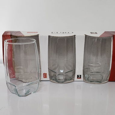 🏠 Juego de Vasos – Elegancia y Resistencia para tus Bebidas - 4/8