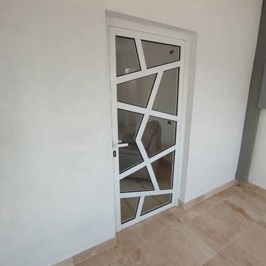 Puertas reticuladas de aluminio - Img 117248009