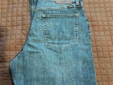 Jeans Wrangler originales talla 32 grande - Img main-image