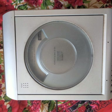 Vendo centro de equipo de música 🎵 - Img 123887819