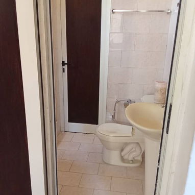 Permuto por menor y vuelto 2c balcón patio - 3/10