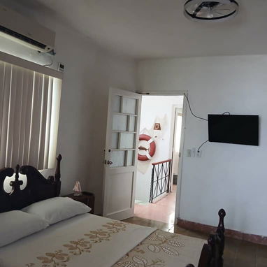 Casa de renta con piscina, pasadía en Cojimar - Img 123079206