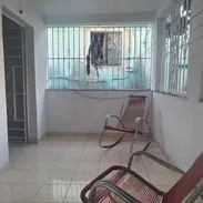 BIPLANTA EN ALTOS ( con su entrada independiente)  Cercana a Céntrica esquina de 41 y 60 - Img 58033350