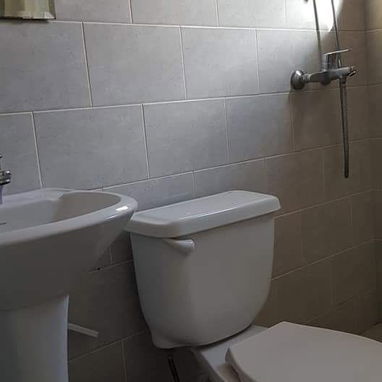 Cod.Z 🏠 ALQUILER EN VARADERO. CASA DE 2 HABITACIONES . CAPACIDAD 8 PERSONAS 👥 - Img 119484417