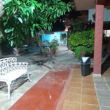 Renta casa municipio Playa muy acogedora , 5 habitaciones climatizadas, más información por WhatsApp +53 52463651 , R - Img 107683686