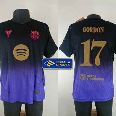 Barcelona Alternativa Colaboración Kobe Bryant - 3/4