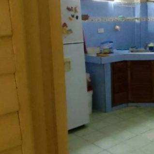 Se alquila apto interior - Img 121887902
