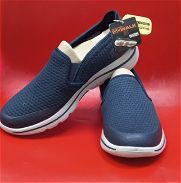 50 USD Zapatos Skechers para hombre #42,5 - Img 45915107
