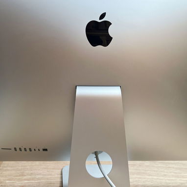 iMac 27 pulg 5K 2019__ Precio 700 USD - 3/4
