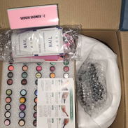 Combo para Maniquiuris, incluye lámpara led/uv, caja de pinturas de gel nuevas... - Img 57063006
