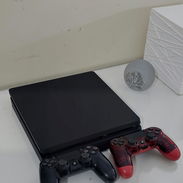 Ps4 slim Pirateado sellado 1 tera de Almacenamiento lleno de juegos 2 mandos Precio: 250 USD WhatsApp 58965337 La H - Img 57678769
