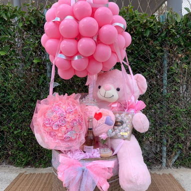 Cestas premium de Regalo, osos grandes, bombones ferrero, ramos de Rosas, coronas - Img 123164707
