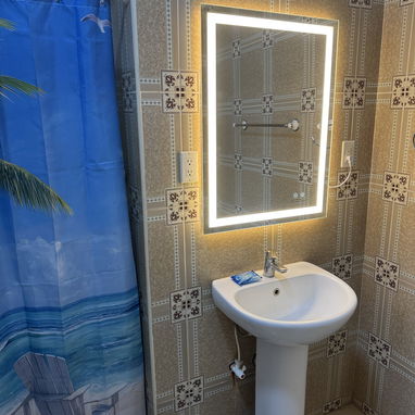 RENTA FRENTE A LA PLAYA BOCA CIEGA CON. PISCINA GRANDE.  CORRIENTE CON PANELES SOLARES. AGUA 24 HORAS - 9/10