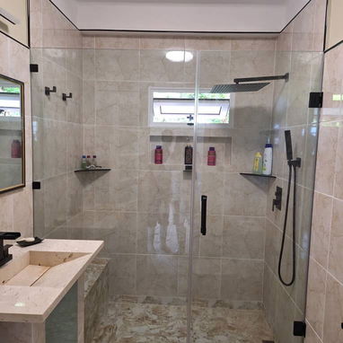 Cristaleros profesionales, vidrio de alta calidad para cualquier área que quiera remodelar (Kinetica) - Img 95413246