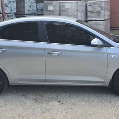 Vendo Hyundai Accent 2023 completo mantenimiento al dia - Img 122829409