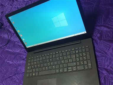 Lapto Lenovo i5 de 7ma - Img main-image-45851506