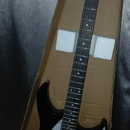 Guitarra Eléctrica Peavey + Amplificador Peavey Rage 258 (Combo Ideal para Empezar) - Img 57567570