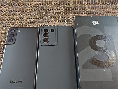 Vendo Samsung galaxy s21 plus, 8/128, con forro mica y cable y su caja - Img main-image