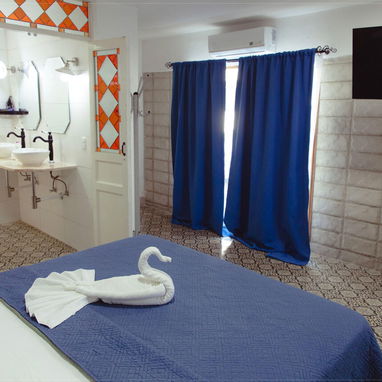 Alquiler habitaciones máster en Vedado – 40 USD con 5% descuento desde 3 noches – Cerca del Malecón - Img 119639753