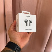AUDÍFONOS SAMSUNG GALAXI BUDS 3 - Img 56592041