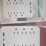 Regleta de pared con 6 toma corriente, 2 USB y 1 USB-C. - Img 57237843