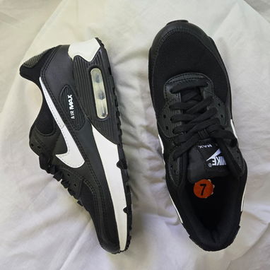 Zapatos Nike original - Img 104584593