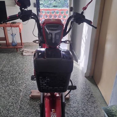 Gangazo de agosto bicimoto 1000usd como nueva, me ajusto - 2/6