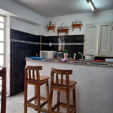 🏡 ¡EN VENTA APARTAMENTO EN BAJOS! - 2/9