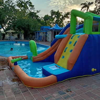 🎂 RENTA DE PISCINA PARA CUMPLEAÑOS EN BOYEROS | COMIDA, MÚSICA Y DIVERSIÓN - 4/5