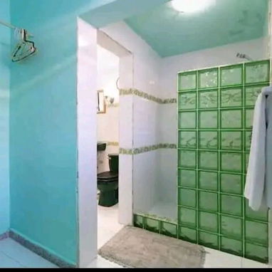 🏠 Renta de Casa en Boca Ciega. Casa con piscina. Capacidad para 10 personas. Jacuzzi y Ranchón Disponible - Img 116077458