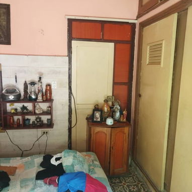 CASA EN VENTA EN LAWTON - 2/10