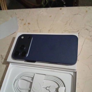 💲1,600 USD Disponible en azul y naranja - 8/9