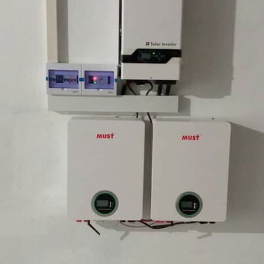 Ciénaga de Zapata: paneles solares 600 W a 190 USD c/u - 3/4