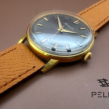 Reloj vintage mecánico de cuerda manual - Img 123132757