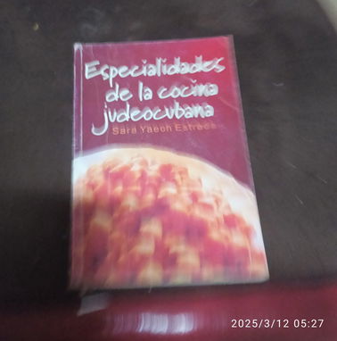 Se venden libros de cocina en buen estado y para todas las ofertas del arte culinario vivo en el vedado los interesados - Img 89173074
