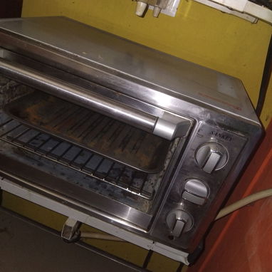 Horno doméstico en buen estado - Img 123348509