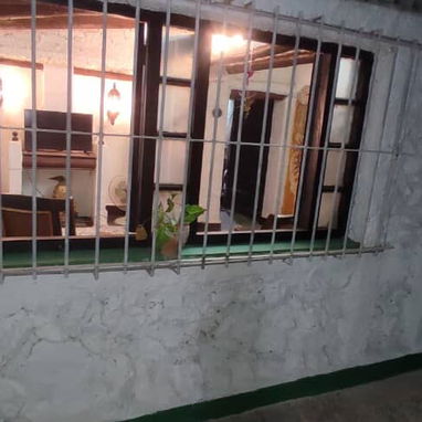 Se alquila casa en planta alta en la víbora - Img 119846703
