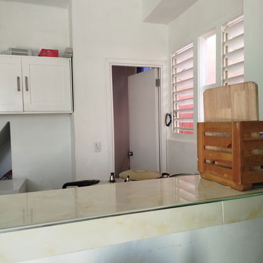 Apartamento capitalista en la Vibora solo 4 apartamentos dos por piso 1er piso placa libre - 3/6