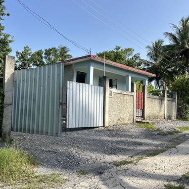 Se vende casa en el Cotorro, reparto las grajas - 2/7