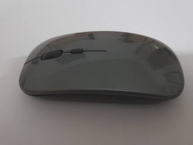 Mouse inalambrico nuevo con bateria interna recargable. Tel. 52707776 Playa Nautico - Img 61597456