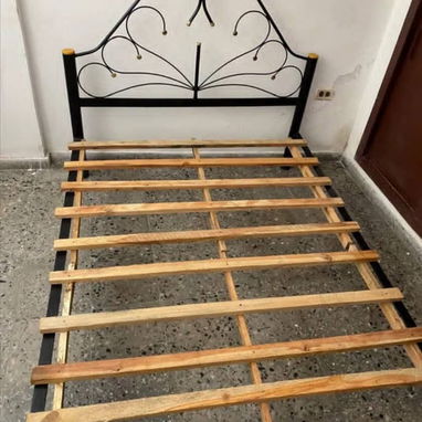 Cama de tubo - Img 123203839