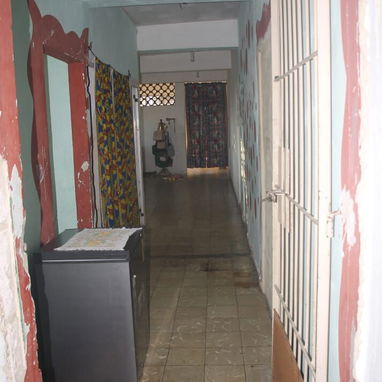 Vendo casa independiente  con  terreno  grande - 7/10