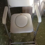 Silla Sanitaria en Perfectas Condiciones - Img 56640262