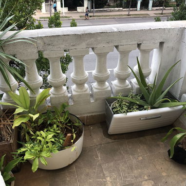 Renta lineal de apartamento en el Vedado cerca de hospitales - Img 112111435