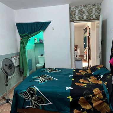 Venta de casa en Marianao - Img 120193597