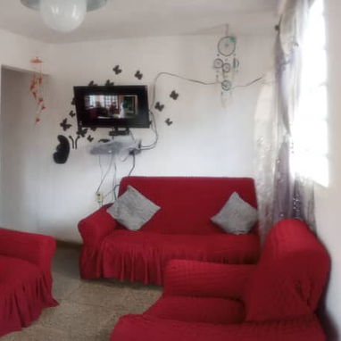 Venta de casa con algunas comodidades dentro, podemos ajustarnos si lo desea la casa con todo dentro - 3/9